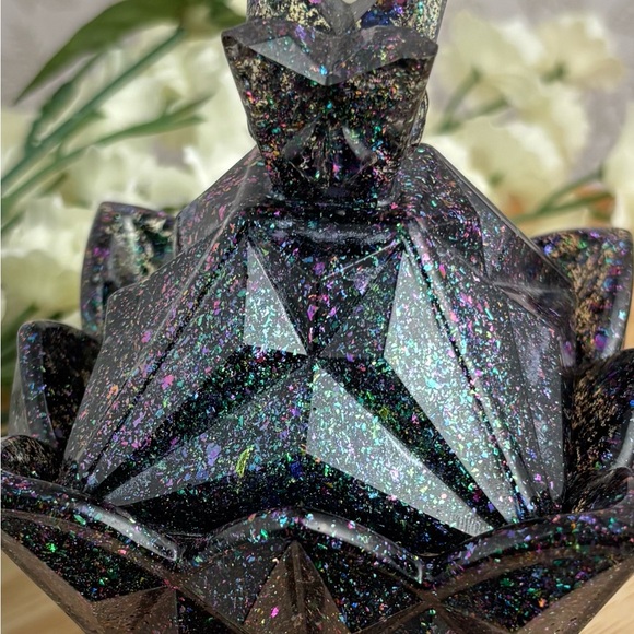 Sparkly Resin Candy Dish - Picture 2 of 7